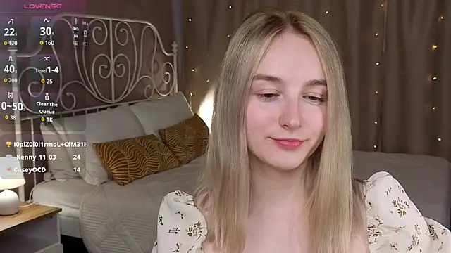 Shy_Polly Chat XXX in diretta