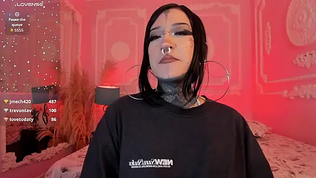 Kat_VonDe Chat XXX live