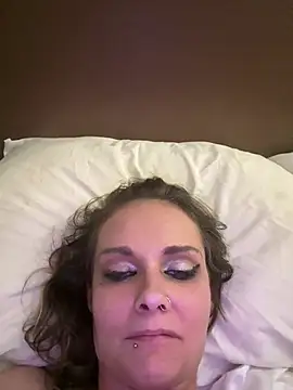 Pertunjukan Kamera Web Brooklyn1987