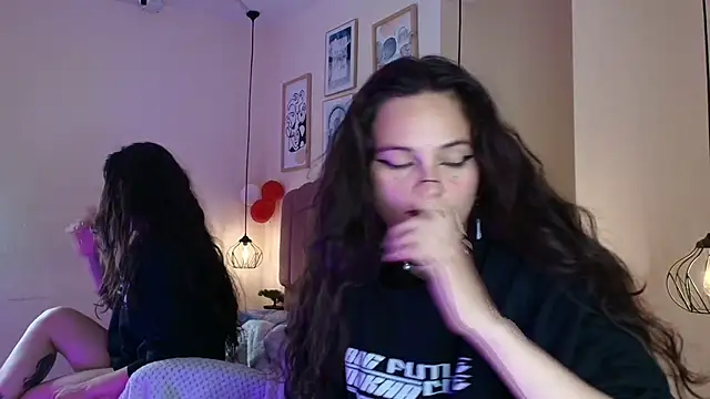 Hanabie_ Live XXX-chat