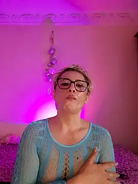 LunaBlaiseのライブXXXチャット