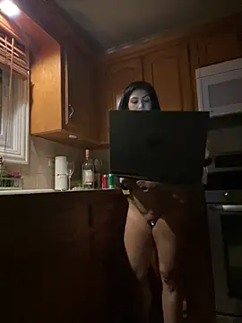 Chatroom XXX en direct de LittleMissEeve