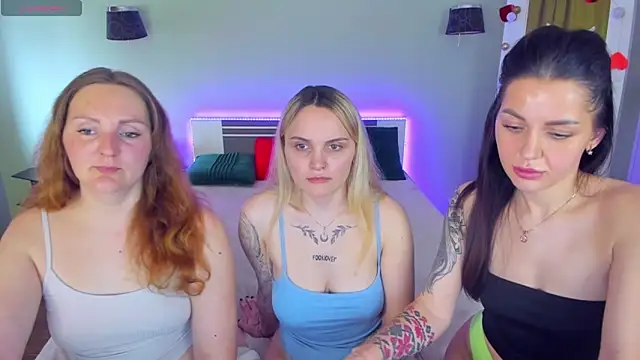 MagicEyessのウェブカメラショー