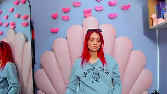 Chat +18 de luci_miller ao vivo