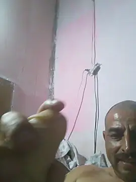 cobrosdepagos Adlı Modelin Web Kamerası Şovu