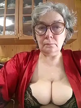 IrinaSweet54 – Naživo XXX chat