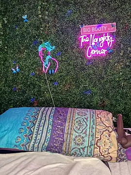 Czat XXX na żywo – RenaThickAss