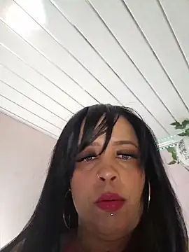 PandoraLuxury – Live XXX-chat