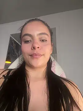 Sophie_BigBooty 现场XXX聊天