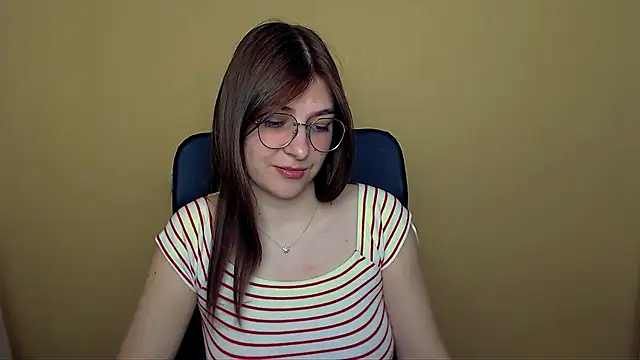 Chat XXX en directo de Luna_Lush_