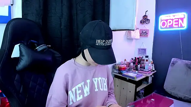 chaymae_nah_ ওয়েবক্যাম শো