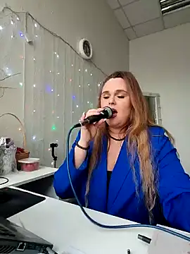 Juicy_PeachLux's Live XXX Chat