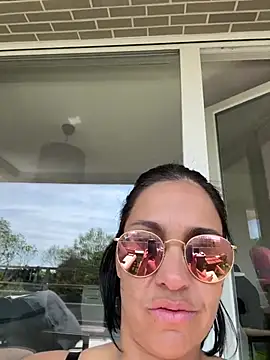 Czat XXX na żywo – LaPetiteKim