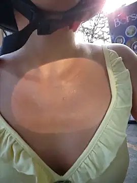 Izabella_Bella: вебкам-шоу