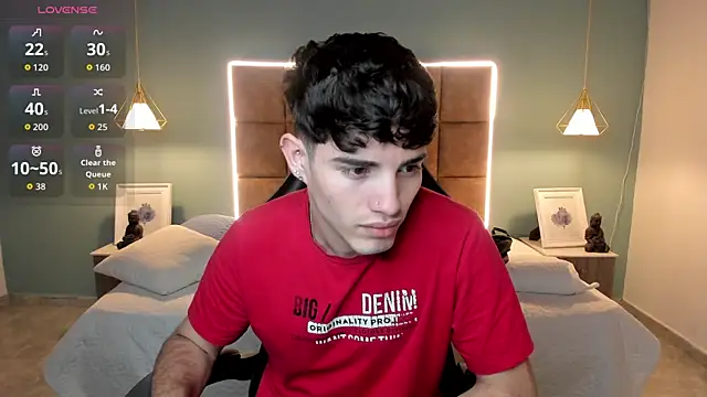 AlejooTwink 现场XXX聊天