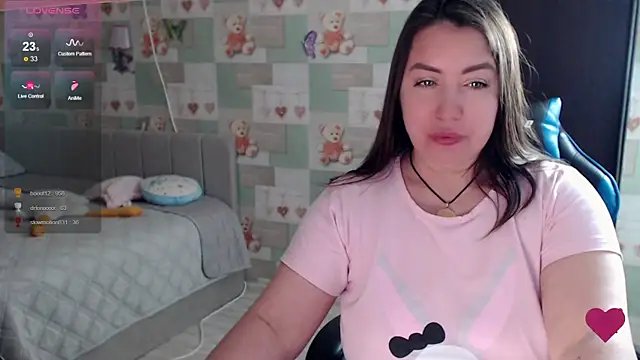 Korolek12's Live XXX Chat