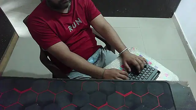 rentarob: διαδικτυακό σόου στην κάμερα