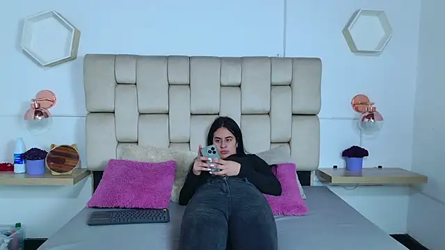 Kendall__11 라이브 XXX 채팅