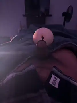 Show modela daddydash02 na web-kameri