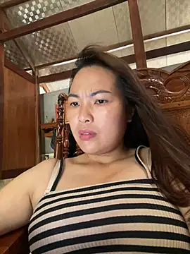 Milik-1022 – Live XXX-chat