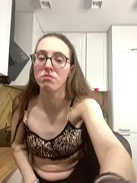 MartiniiSelenna's Live XXX Chat