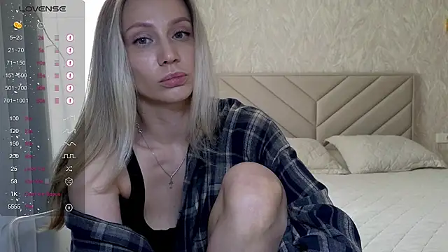 แชท XXX สดของ Alice_Wonders