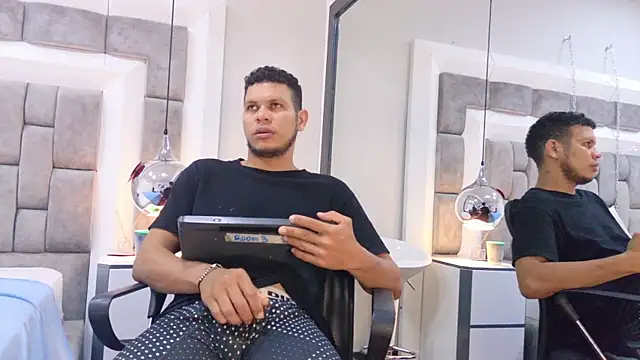 NohaBrooks 网络视讯表演