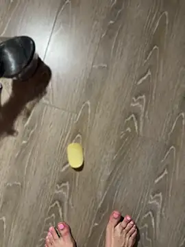 FeetVibe élő XXX-chatje