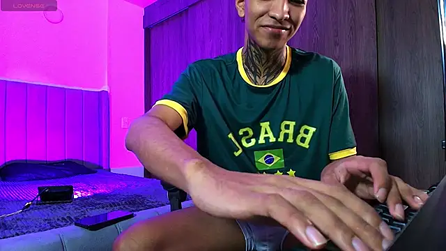 im_Usuga 라이브 XXX 채팅