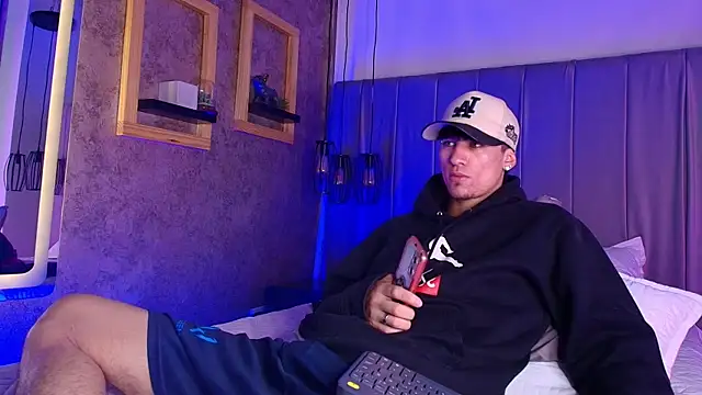 Czat XXX na żywo – The_BossCrown