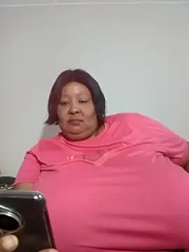 nancy111 élő XXX-chatje