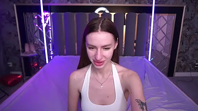 Snow_WhiteeeX's Live XXX Chat