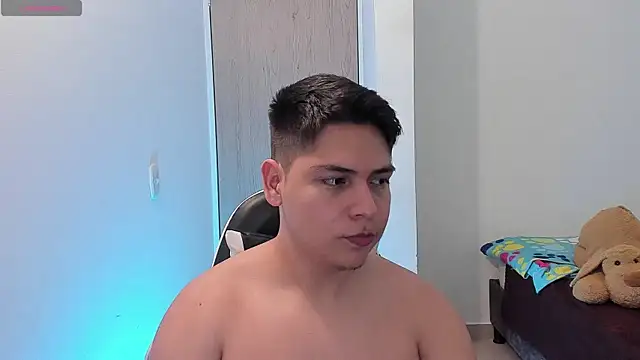 عرض كام Asta_YunoXXX