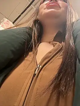 Živý XXX chat KiraSunshine