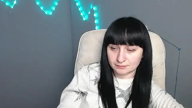 NinaFlawlees' Live XXX Chat