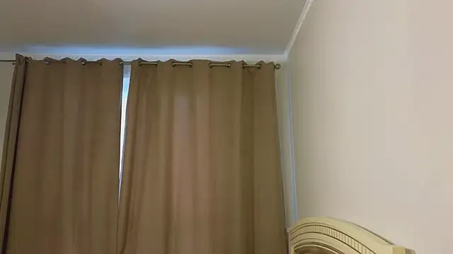 VelvetRisque – Naživo XXX chat