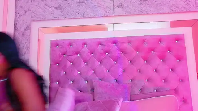 Gisela_Valencia Show in webcam