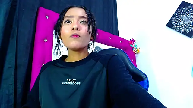 Jenng18's Live XXX Chat