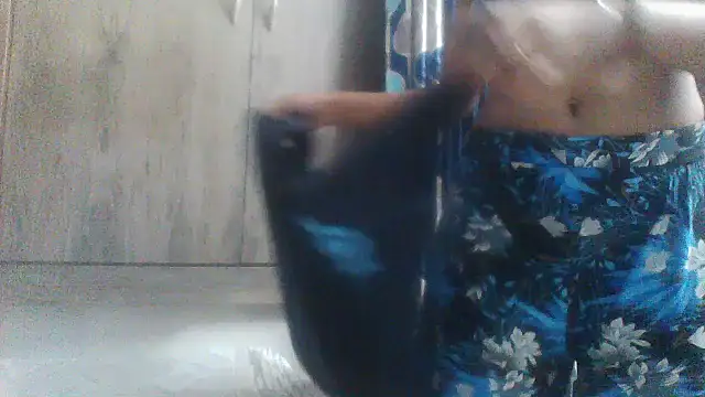 shalini_fire – Naživo XXX chat