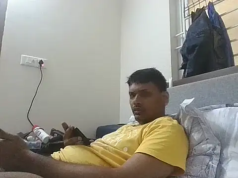 Show modela Bakasur_19 na web-kameri