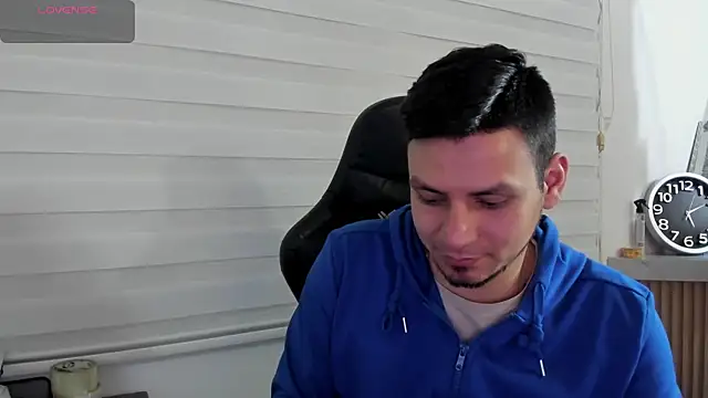 Онлайн чат XXX Rick_Adams