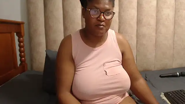 CandyYumsAerolaX 라이브 XXX 채팅