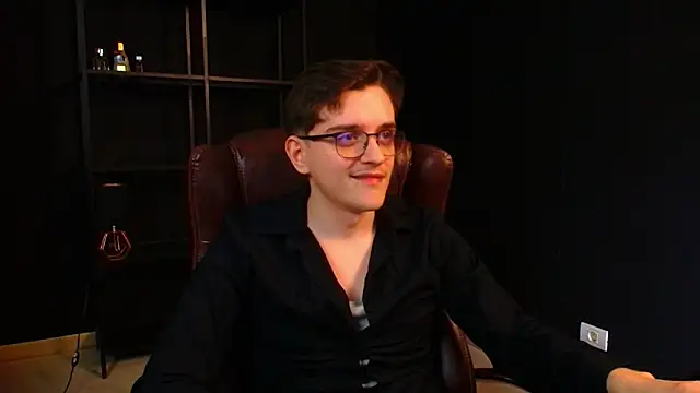 Chat XXX Live FelixStarkk