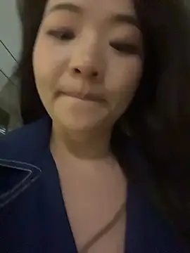 lucyxiaolulu's Webcam Show