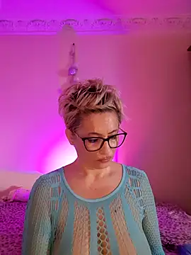 دردشة LunaBlaise الجنسية المباشرة