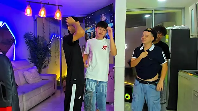 Houseofwarrios Webcam show