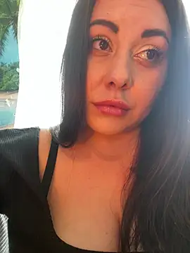 DaisyStreet's Live XXX Chat