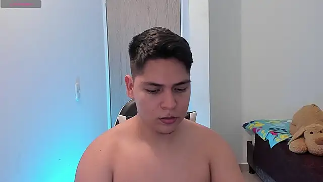 عرض كام Asta_YunoXXX