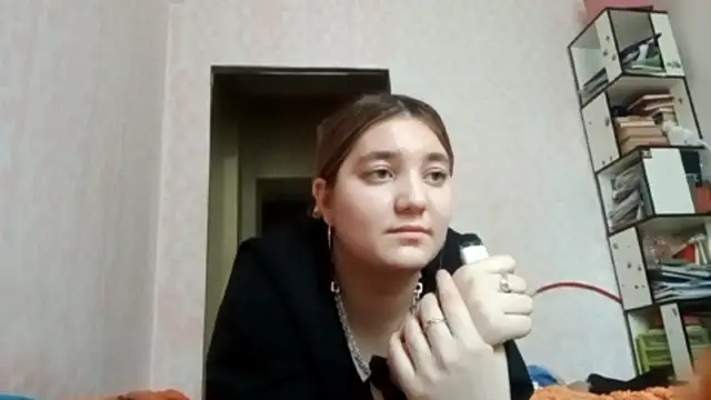 Czat XXX na żywo – JanineThielman