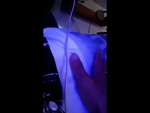 Pokazy przed kamerką – xhqds